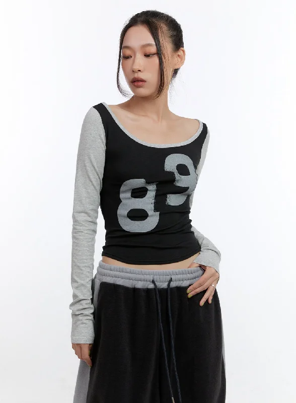 Fashionable And Fashionable Graphic U-Neck Cut-Out Crop Top CN401