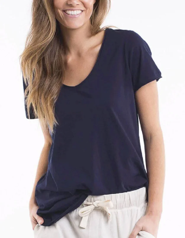 Fresh And Fashionable Fundamental Vee Tee - Navy