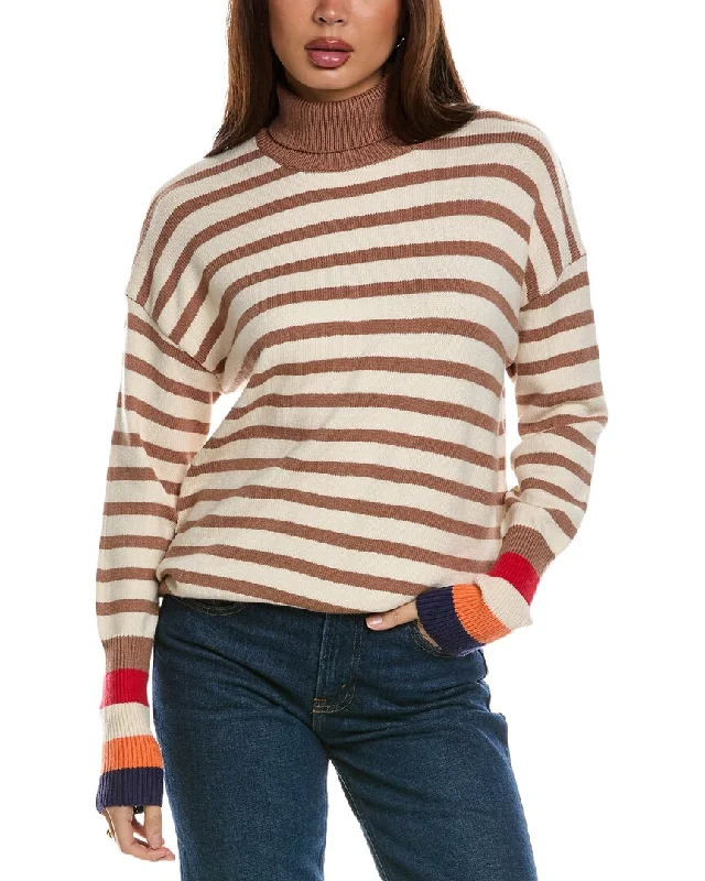 Minimal Style Isla Ciel Turtleneck Sweater