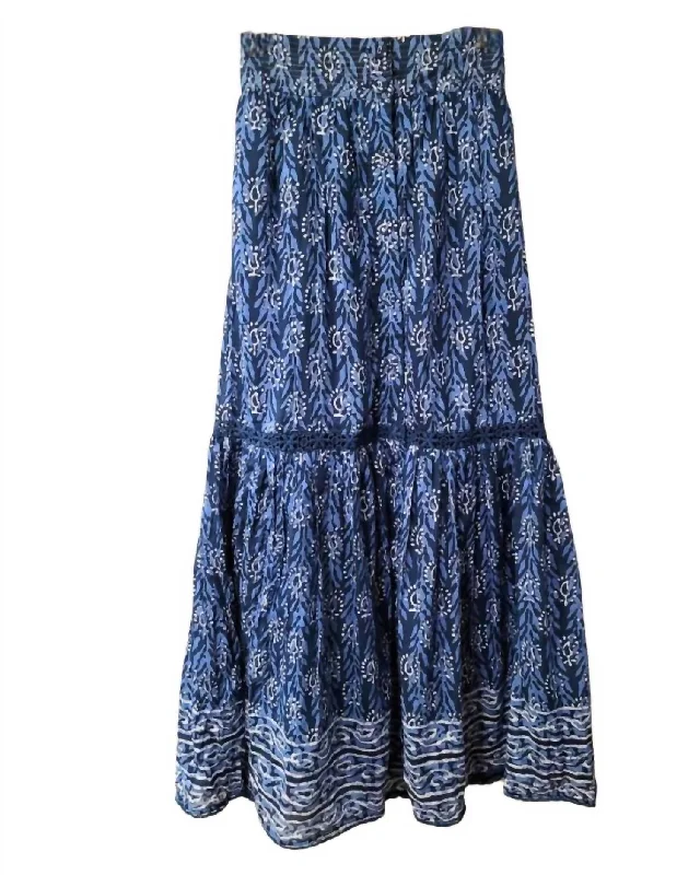 Comfortable Mind Kathy Maxi Skirt In Indigo Print