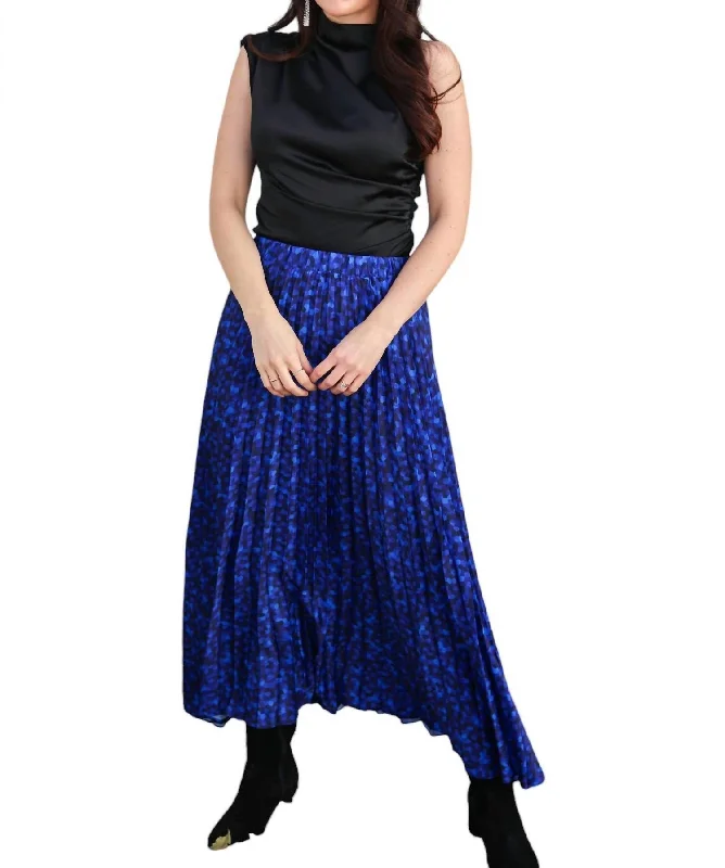 Fashionable And Fashionable Lea Maxi Skirt In Multi Blue