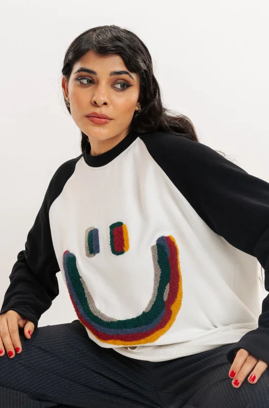 Comfortable Wear Smile Sweatshirt