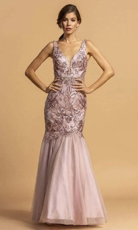 Fashion And Simplicity Trevi Collection - L2203 Appliqued Trumpet Simple Prom Dress