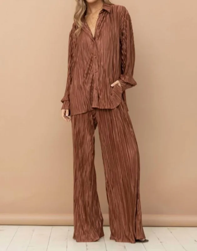 Fashion Must-have Accordion Pleated Pant Set In Brown