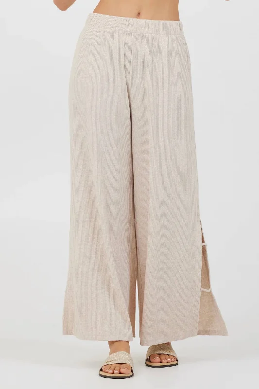 American Style Knit Cut Out Pant In Beige